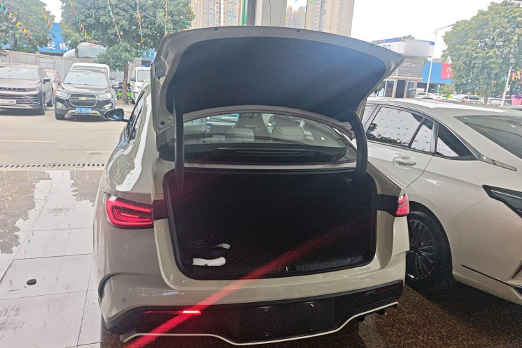 BYD Seal 06 New Energy 2024 car image #21