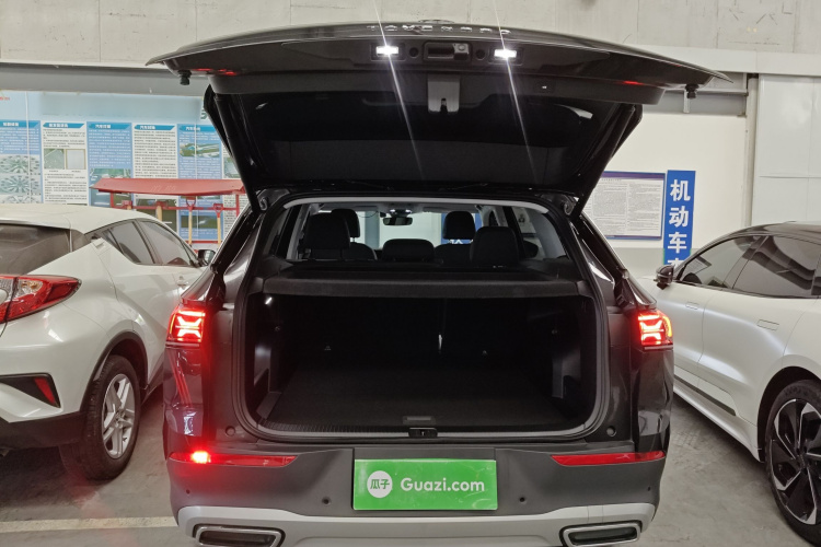 Volkswagen Tavendor 2025 immagine di auto #21