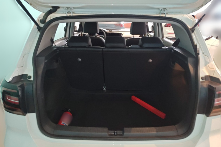 Volkswagen Tacqua 2023 car image #21