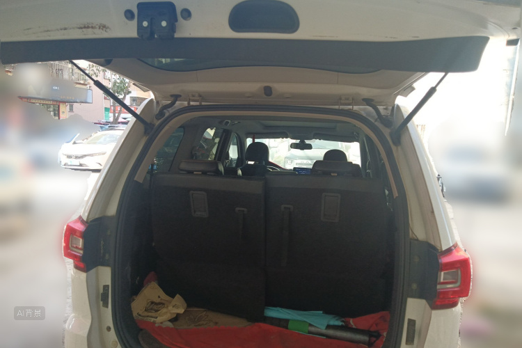 Forthing JOYEAR X6 2017 #21 Forthing JOYEAR X6 2017 imagem de carro #21