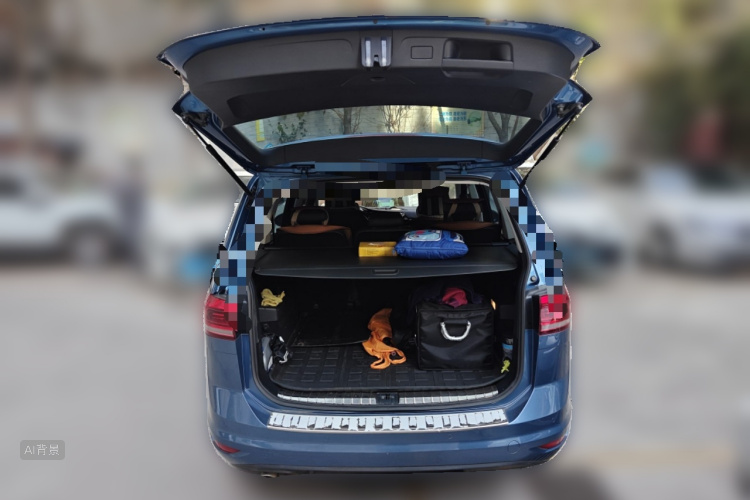 Volkswagen Touran 2017 #21 Volkswagen Touran 2017 car image #21