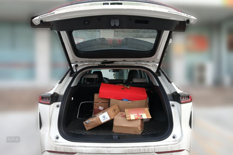 Changan UNI-Z PHEV 2025 car image #21