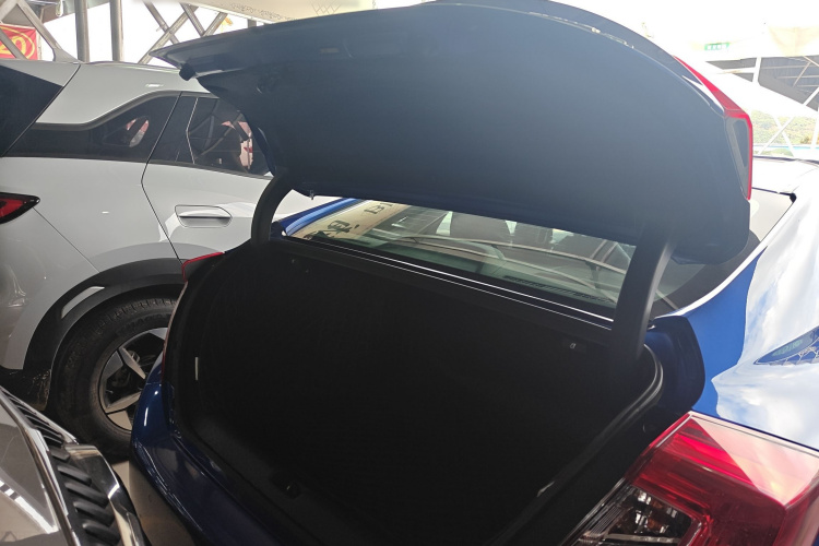 Honda Civic 2018 car image #21