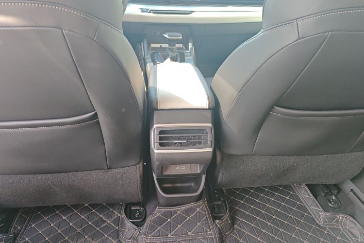 GEELY Emgrand L 2023 car image #21