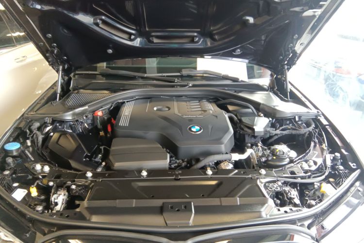 BMW 3 Series 2024 car image #21