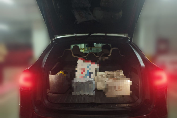 特斯拉 Model X 2023 汽车图片 #21