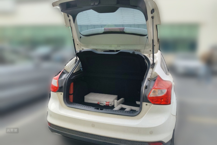 Ford Focus 2014 #21 Ford Focus 2014 car image #21