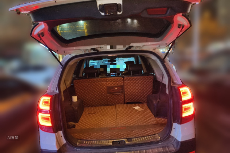 Chevrolet Captiva 2017 car image #21