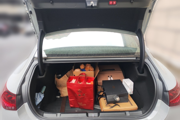 Mercedes-Benz EQE Class 2022 car image #21