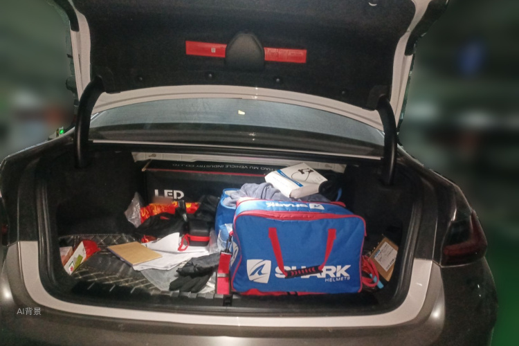 BMW i3 2025 car image #21