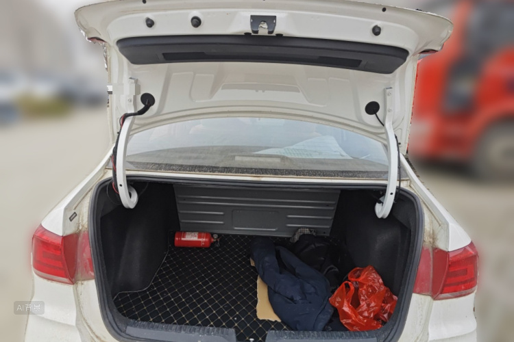 Santana 2021 car image #21