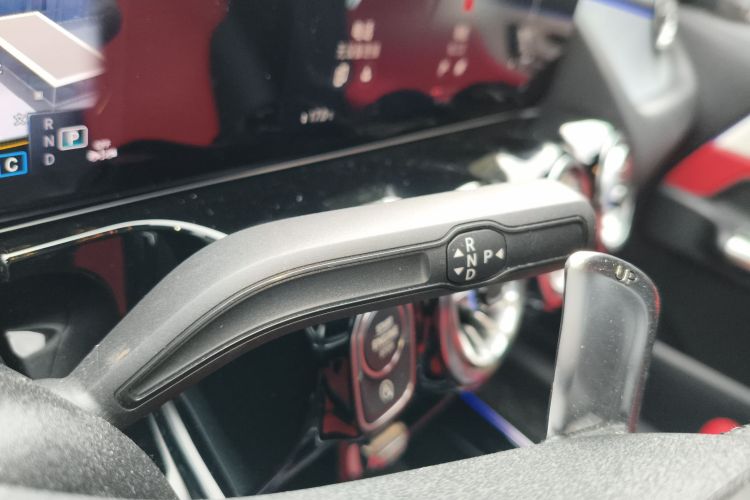 Mercedes-Benz GLA AMG 2023 #21 Mercedes-Benz GLA AMG 2023 car image #21