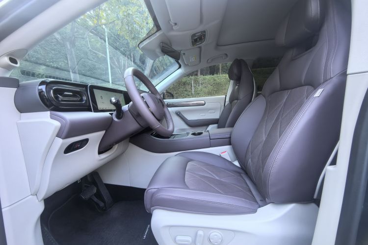 Leapmotor C11 2024 car image #21