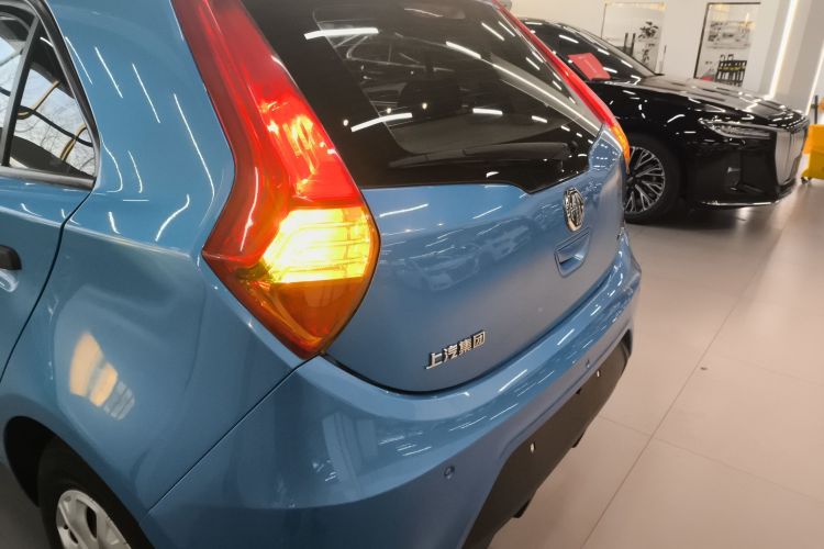 MG 3 2015 car image #21