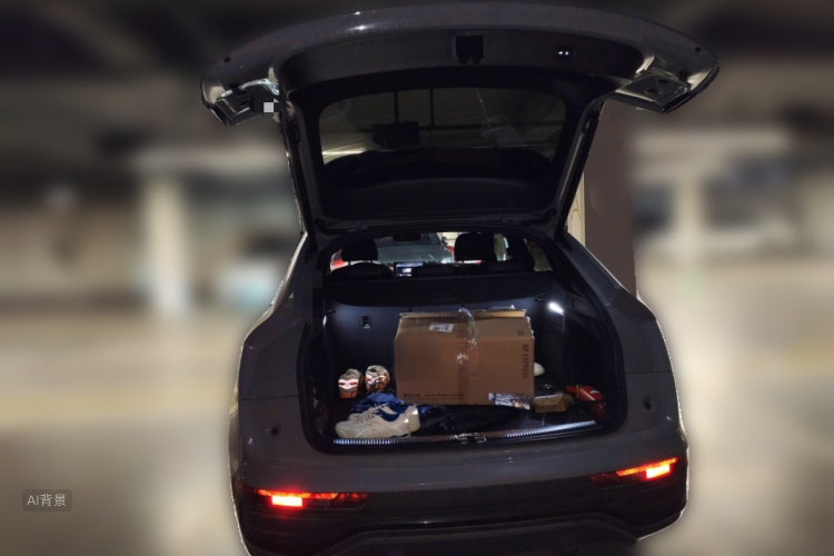 Audi Q5L Sportback 2024 immagine di auto #21