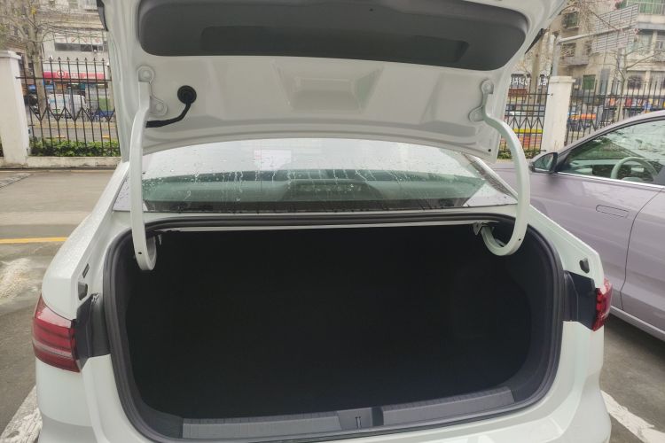 Volkswagen 2025 car image #21