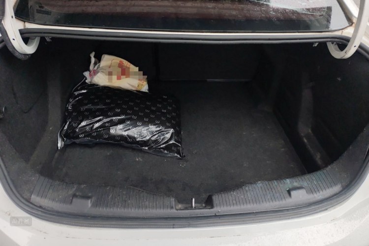 Chevrolet Cruze 2018 изображение автомобиля #21