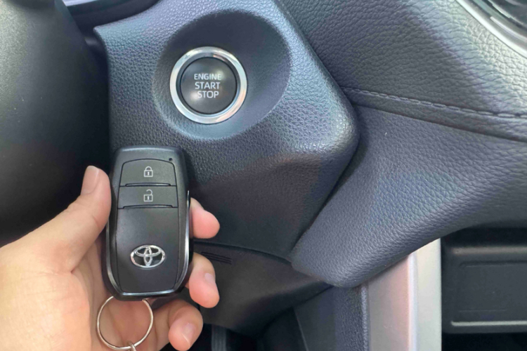 Toyota Frontlander 2023 #21 Toyota Frontlander 2023 immagine di auto #21