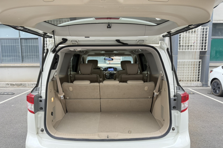 日产 贵士 2018 汽车图片 #21