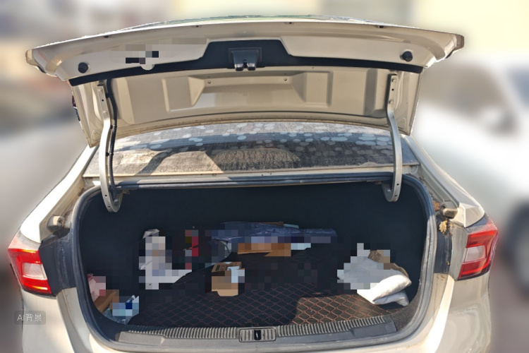 Roewe i5 2021 #21 Roewe i5 2021 car image #21