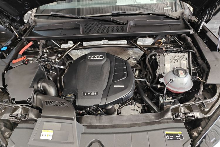 Audi Q5L Sportback 2021 car image #21