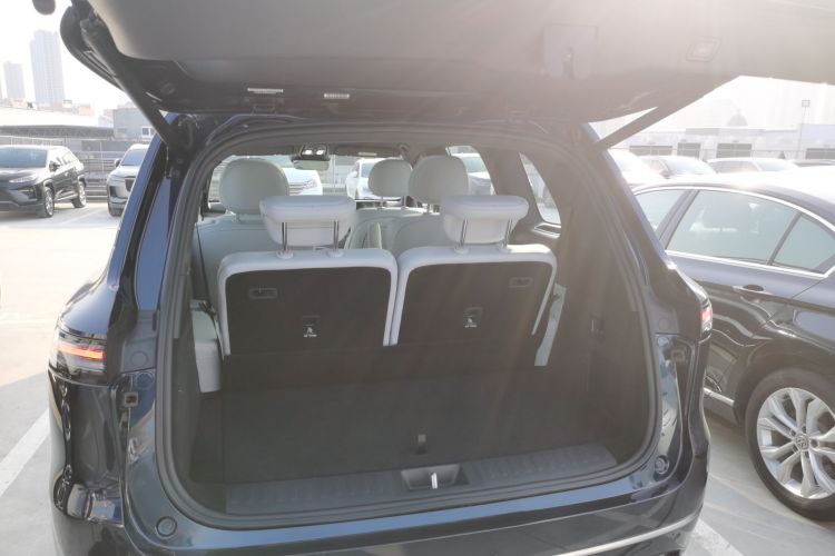 Deepal S09 2025 car image #21