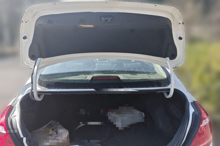 GEELY Emgrand 2016 car image #21