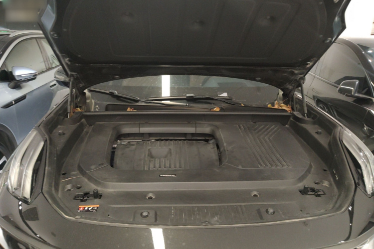 Lynk & Co 09 EM-P 2023 #21 Lynk & Co 09 EM-P 2023 immagine di auto #21