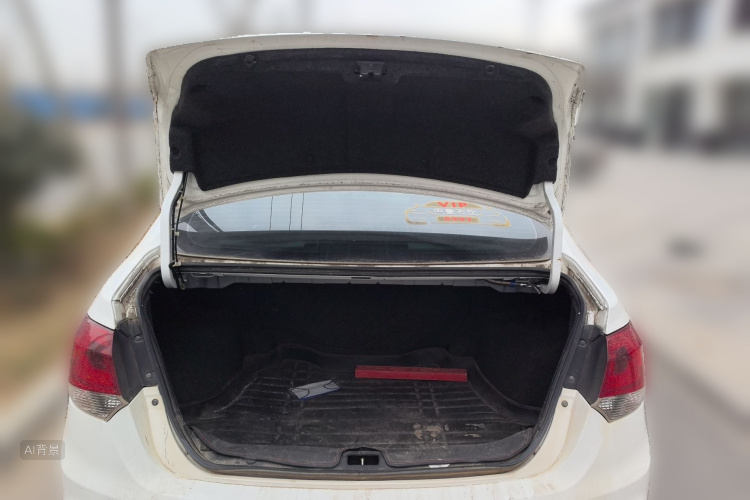 Soueast V5 Lingzhi 2017 car image #21