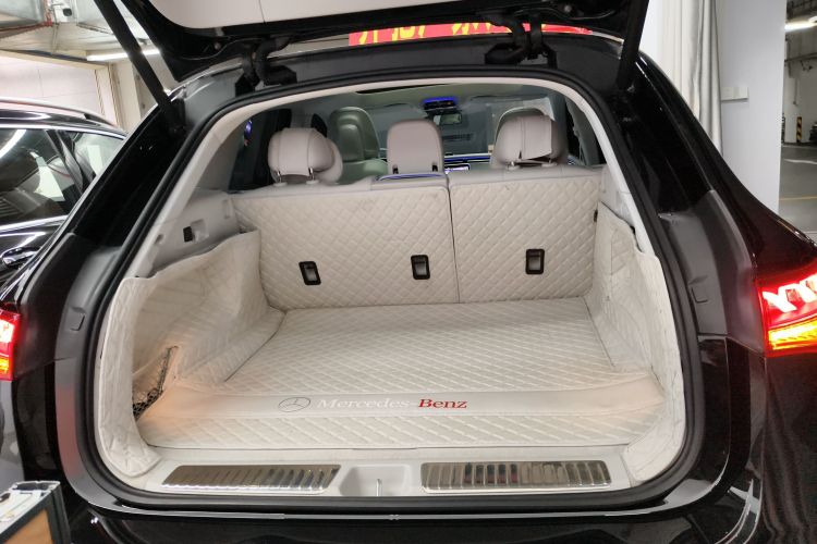 Mercedes-Benz EQE SUV 2023 car image #21