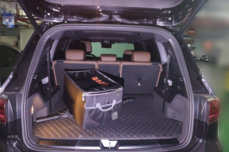 Mercedes-Benz GLB Class 2025 car image #21