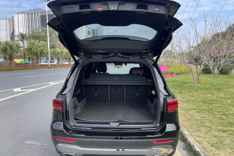 Mercedes-Benz GLB Class 2025 #21 Mercedes-Benz GLB Class 2025 immagine di auto #21