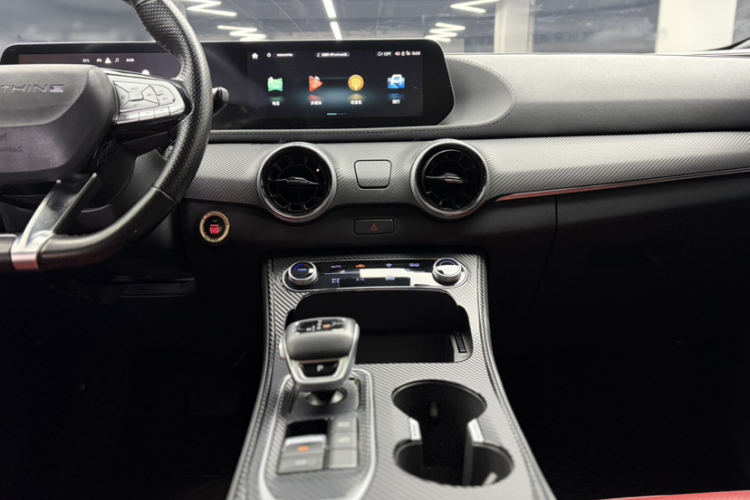 Forthing T5 EVO 2021 #21 Forthing T5 EVO 2021 car image #21