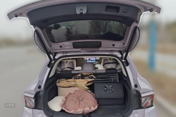 MG 2025 car image #21