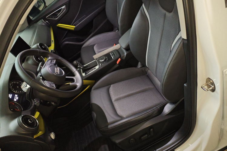Q2L 2019 car image #21