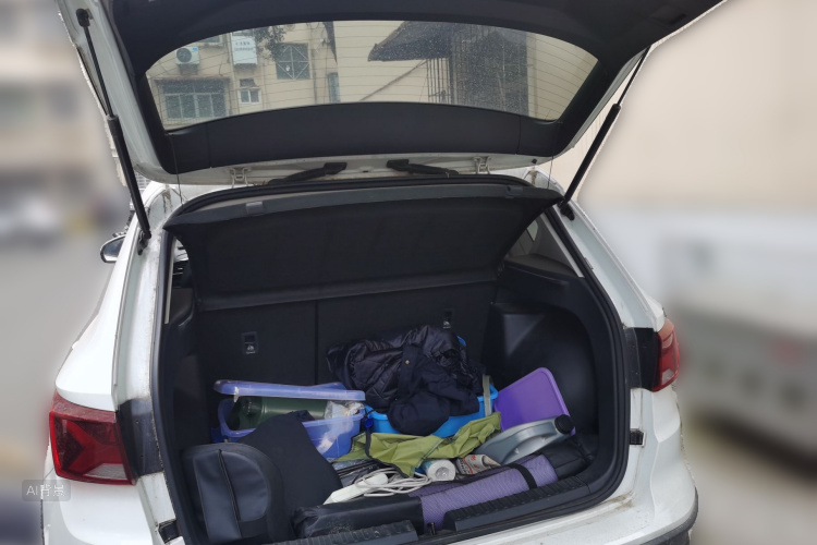 VS5 2022 car image #21