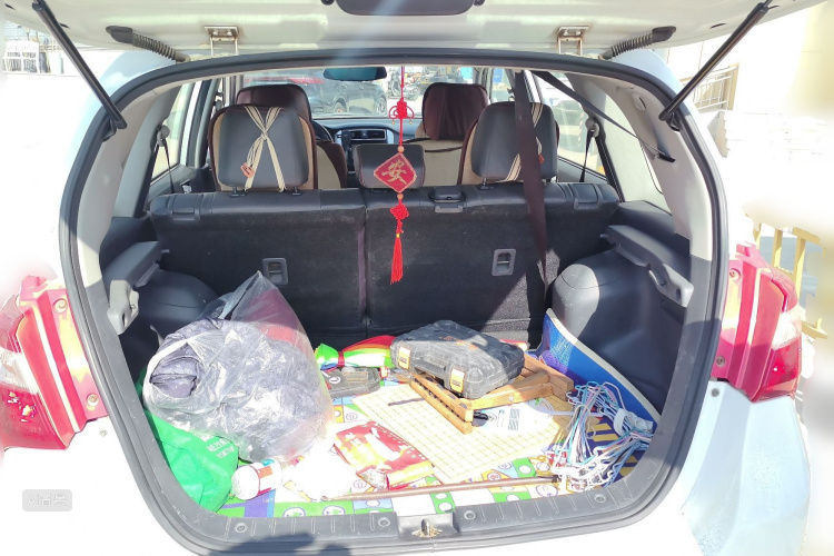 Suzuki Liana A6 2016 image de voiture #21