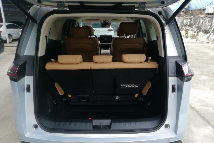 GAC Trumpchi E8 New Energy 2024 car image #21