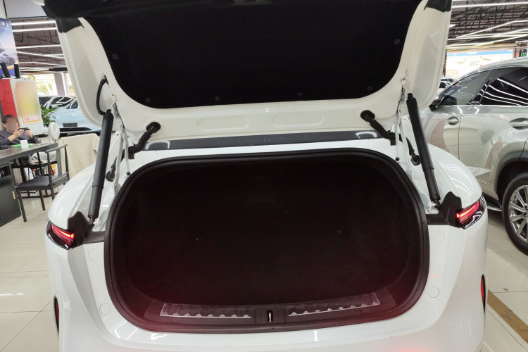 Avatr 11 2023 #21 Avatr 11 2023 car image #21