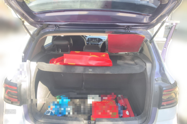 Volkswagen T-Cross 2019 car image #21