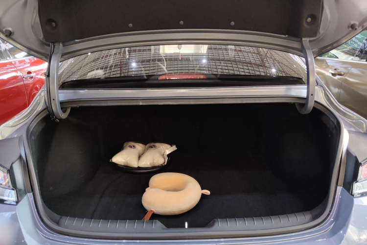 Hyundai Elantra 2024 car image #21