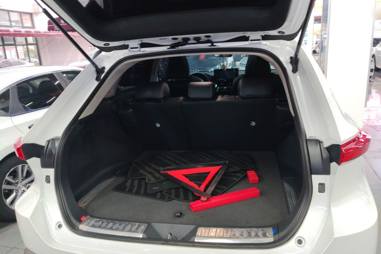 Toyota Harrier 2022 immagine di auto #21