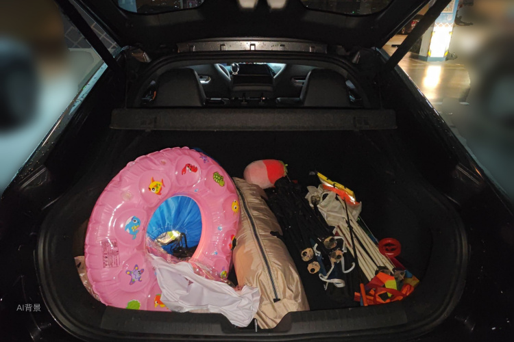 Changan UNI-V 2024 immagine di auto #21