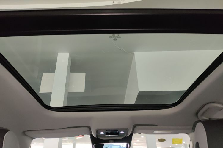 BYD Sea Lion 05 DM-i 2025 car image #21