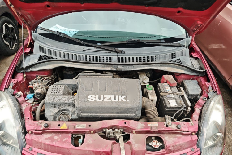 Suzuki Swift 2016 car image #21