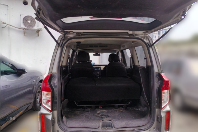 五菱汽车 五菱宏光PLUS 2020 汽车图片 #21