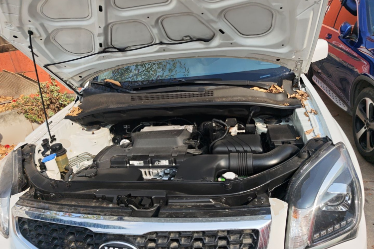 起亚 狮跑 2017 汽车图片 #21