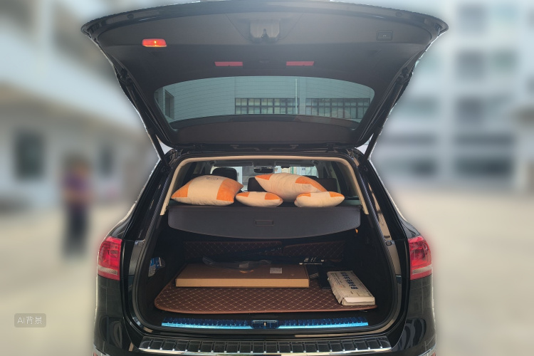 Volkswagen Touareg 2018 car image #21