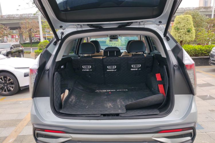 GEELY Boyue L 2023 car image #21