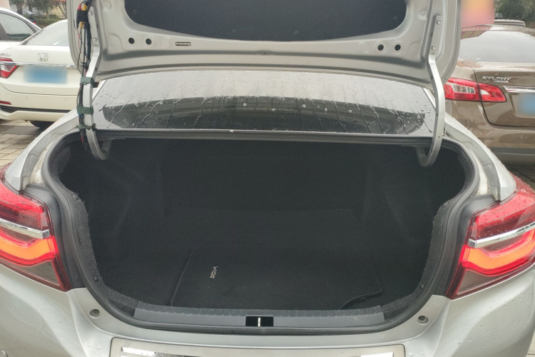 Vios 2022 car image #21
